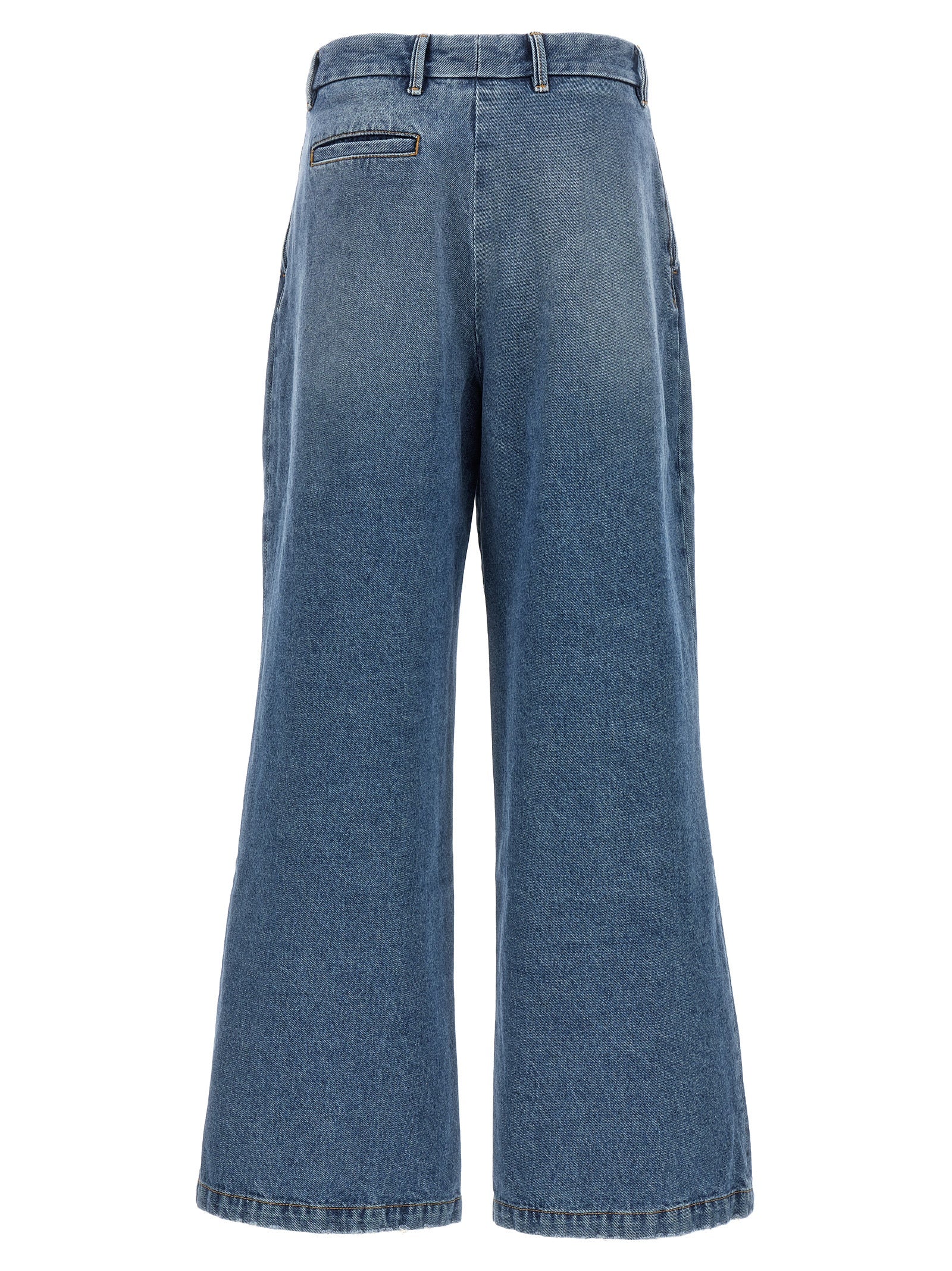Jeans by Armarium for women in denim cotton blue presents a tailored silhouette, showcasing a tailored and long cut with a refined for a truly tailored aesthetic.
