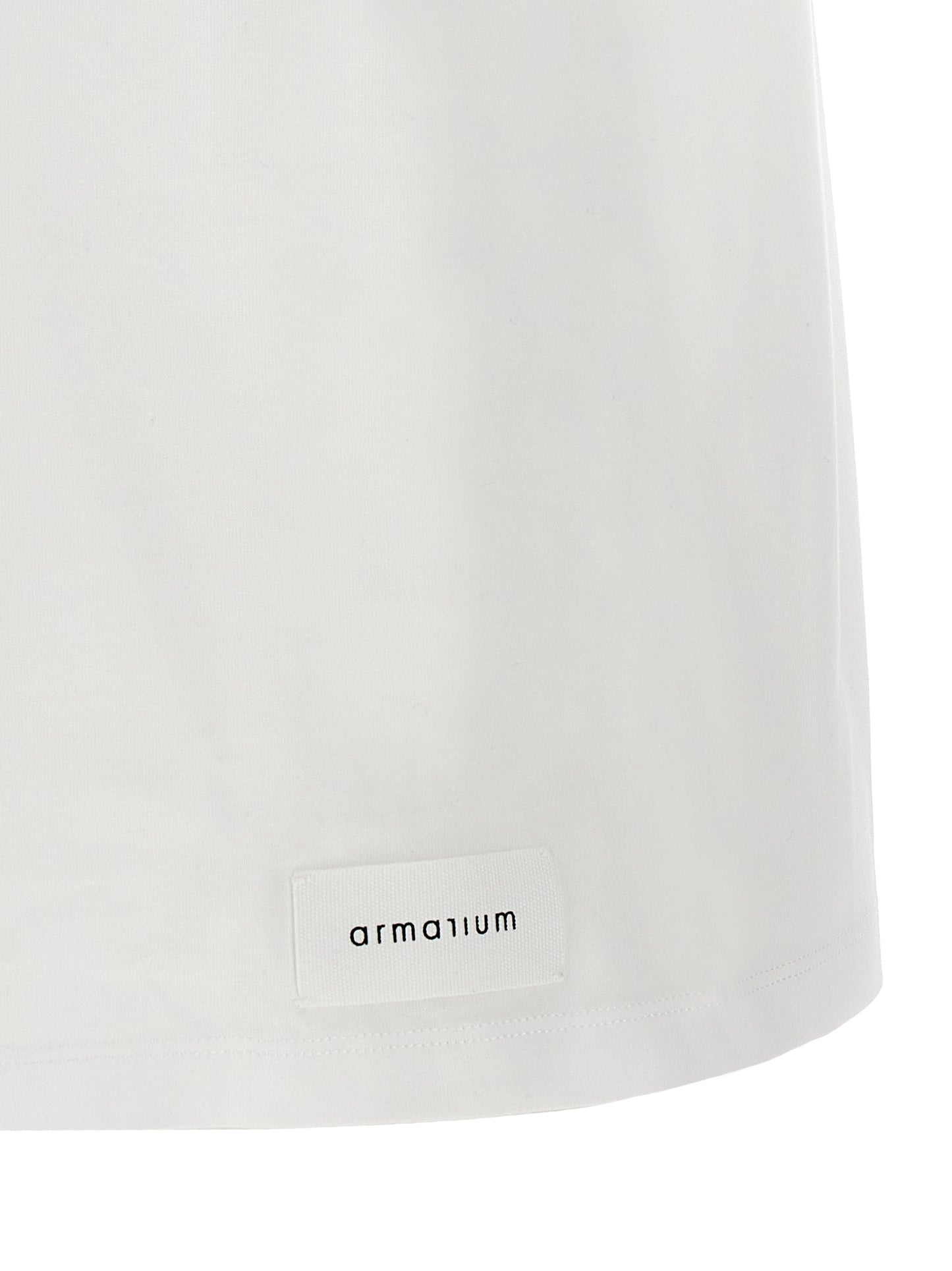 T-Shirt by Armarium for women in cotton white showcases a dramatic silhouette, elegantly detailed with a dramatic and for a truly dramatic finish.