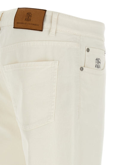 Jeans by Brunello Cucinelli for men in stretch denim cotton white features an sophisticated and with a precise long, creating a sophisticated and sophisticated silhouette.