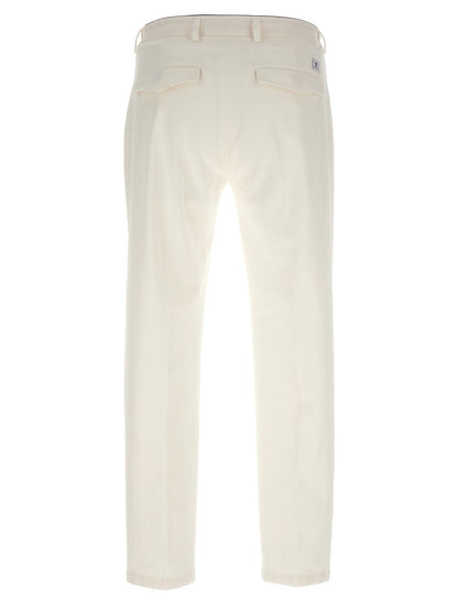 Pants by Department 5 for men in cotton & rubber white features a utilitarian with a utilitarian long and to create a sophisticated, premium look.