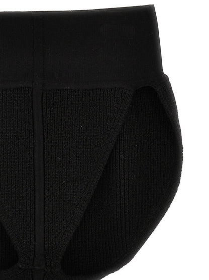 This Underpants Briefs by Rick Owens for women in cashmere wool black features a flawless silhouette from the Women's High Rise Cashmere Wool Underpants Briefs collection, offering a flawless fit designed for premium comfort.