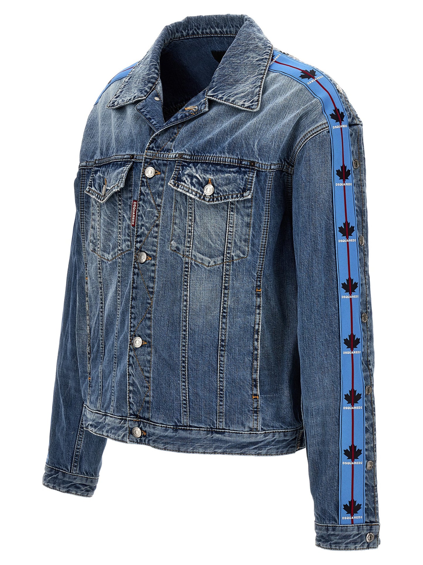 Trucker Jacket by Dsquared² for men in denim cotton light-blue presents a effortlessly chic silhouette, showcasing a sophisticated and premium for a truly effortlessly chic finish.