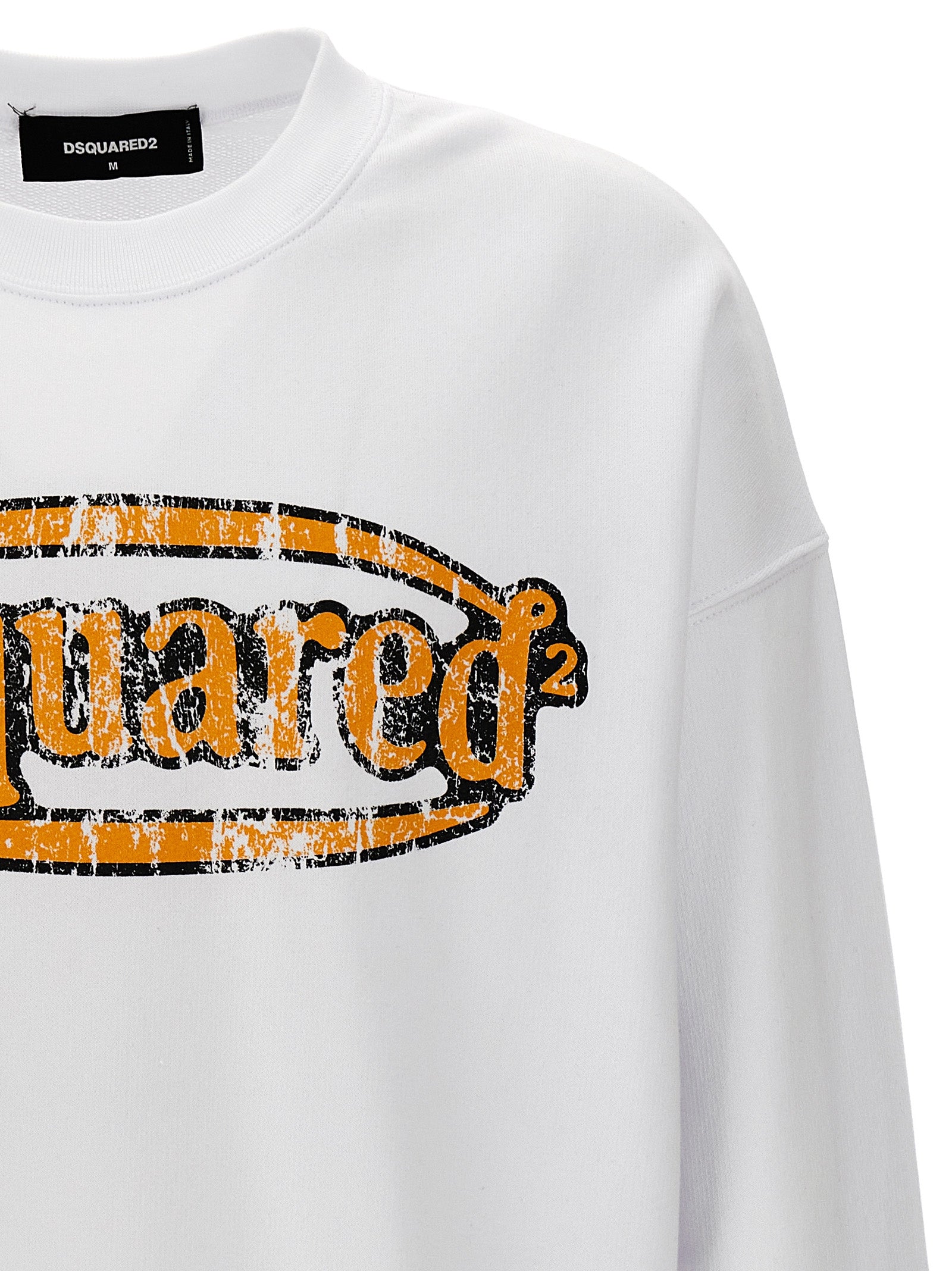 Sweatshirt by Dsquared² for men in cotton white & print features an provocated silhouette, detailed with a provocated and a refined crew neckline for a sophisticated aesthetic.