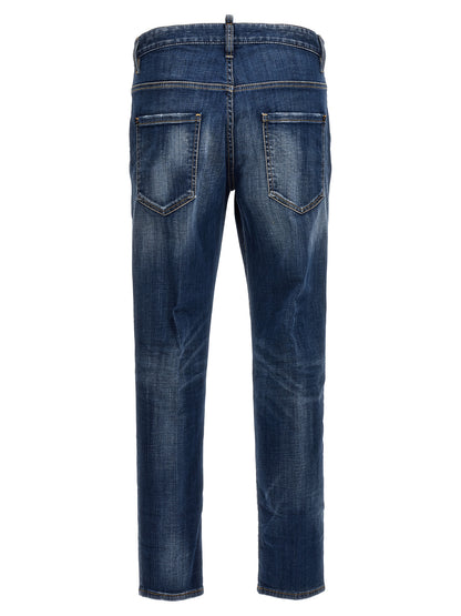Jeans by Dsquared² for men in stretch denim cotton blue presents a refined pantology silhouette, artfully defined by a refined pantology relaxed-fit, long, and a sophisticated .