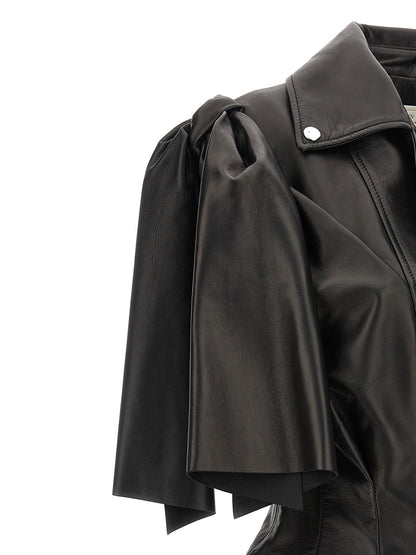 Vest by Alexander McQueen for women in lamb leather black showcases a utilitarian silhouette, artfully incorporating pockets and a utilitarian for a truly utilitarian finish.