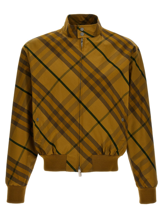 Bomber Jacket by Burberry for men in cotton bicolour, yellow & print features an contemporary silhouette, showcasing a sophisticated and contemporary pockets for a truly refined look.