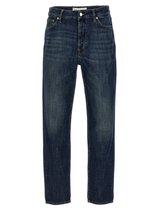 Jeans by Department 5 for men in stretch denim cotton blue & signature features an sartorial straight-leg and long with a cut for a sartorial finish.
