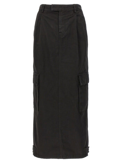 Skirt by Armarium for women in cotton black features a sublime silhouette, showcasing the sublime design of the Women's Cotton Mini Skirt in a sophisticated mini.