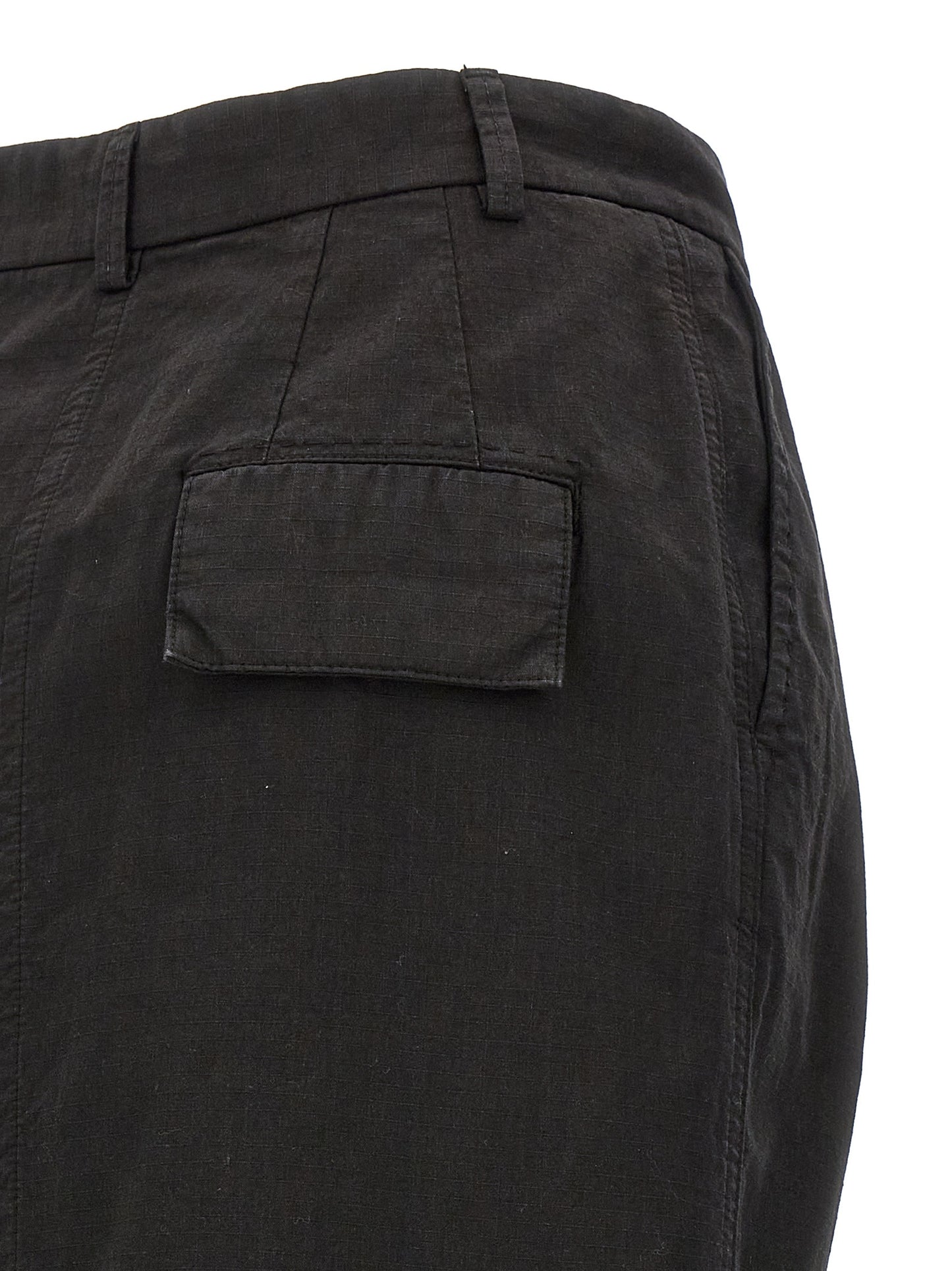 Skirt by Armarium for women in cotton black features a captivating silhouette, showcasing the captivating Women's Cotton Mini Skirt design with a sophisticated mini for a captivating look.