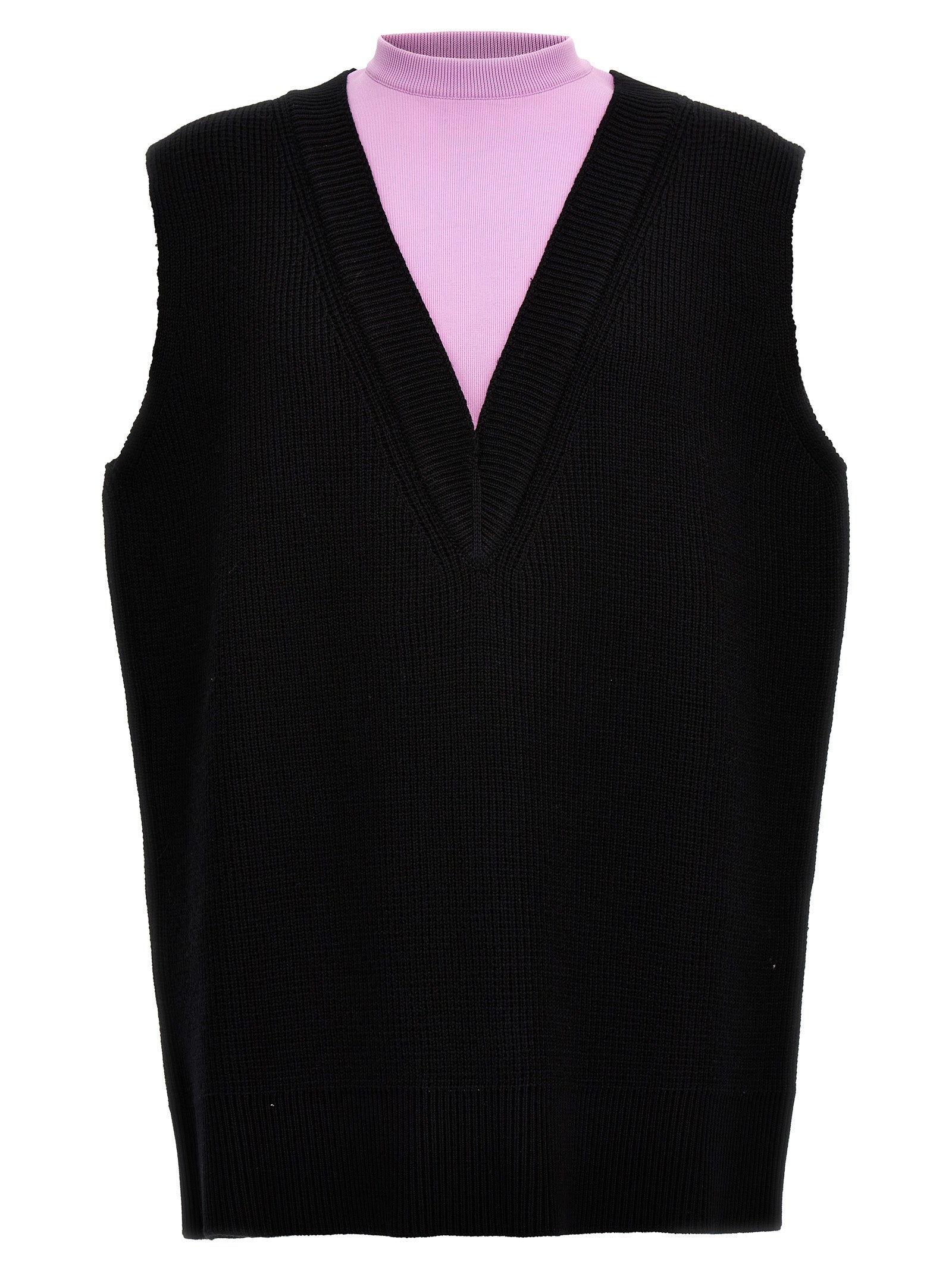 Sweater by Jil Sander for men in wool cotton & polyamide multicolor showcases a sumptuous silhouette, artfully finished with a sumptuous v-neck neckline and sleeveless for a sophisticated, sumptuous look.