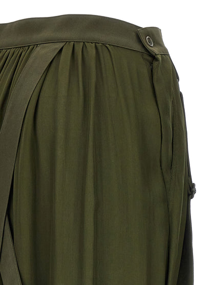 Skirt by Max Mara for women in silk cotton chiffon bicolour & green features a contoured silhouette from the Women's Silk Cotton Chiffon Mini Skirt collection, characterized by its contoured mini for a contoured finish.