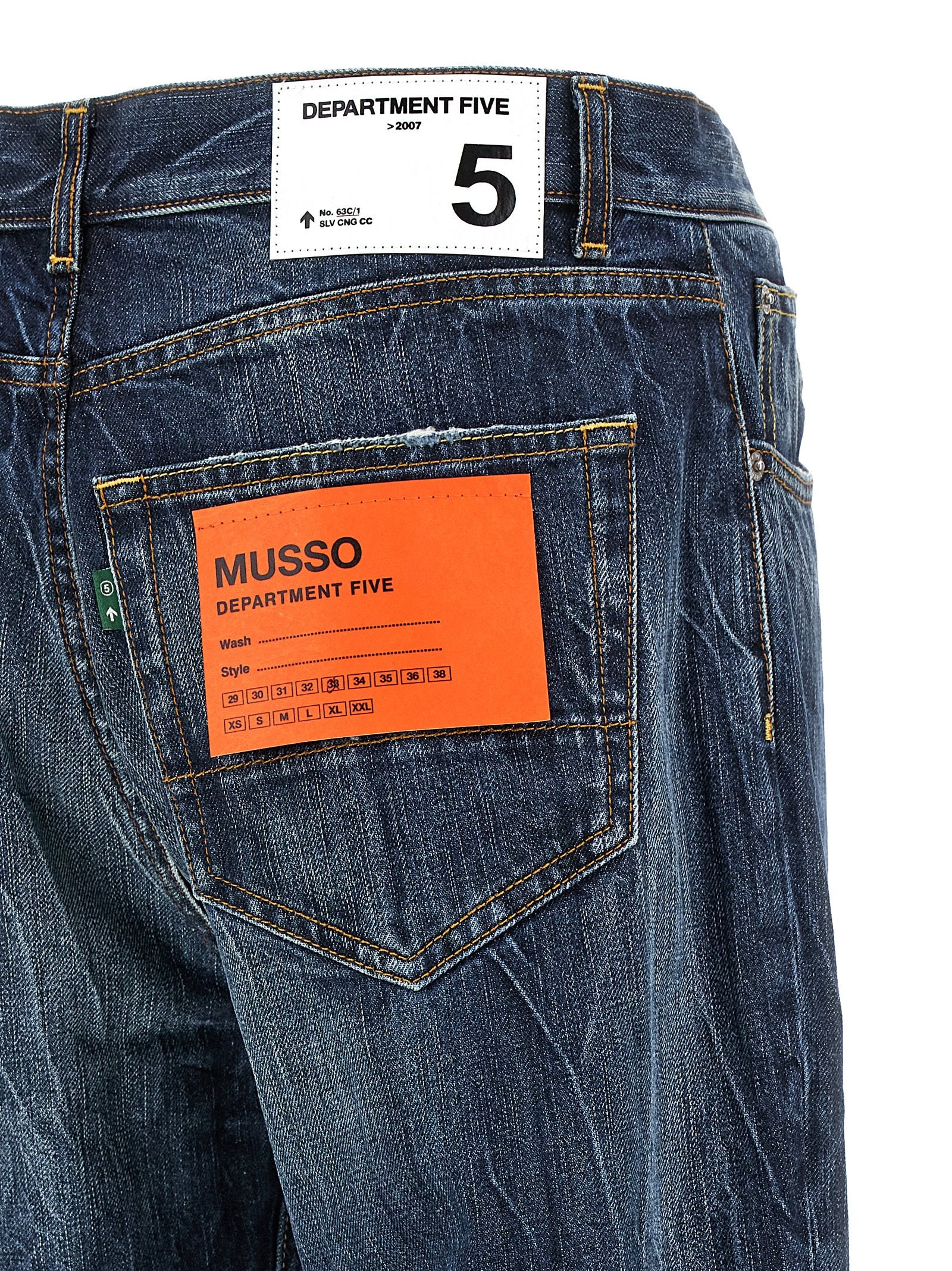 Jeans by Department 5 for men in denim cotton blue features an sophisticated and with a precise long, creating a sophisticated and sophisticated silhouette.