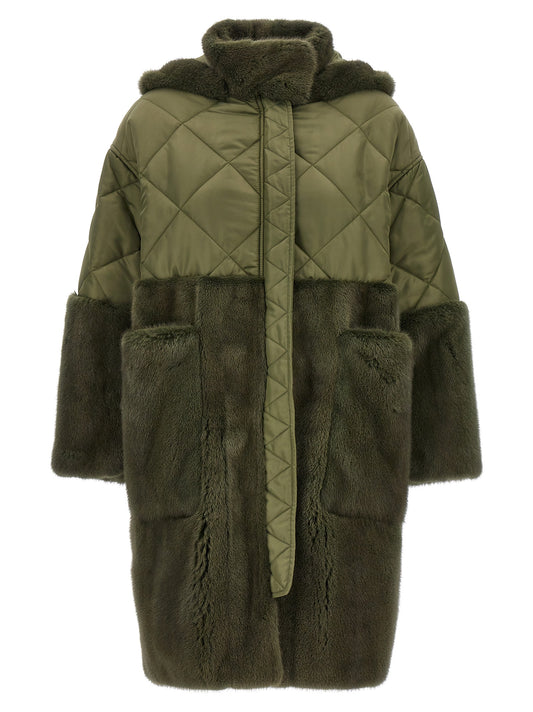 This Puffer Jacket by BLANCHA for women in nylon & polyester bicolour & green exhibits a edgy silhouette, meticulously detailed with functional pockets & insulated and a edgy wrap neckline for a edgy finish.