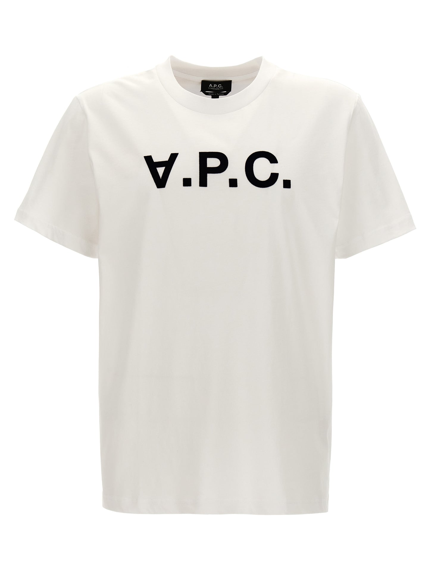 T-Shirt by A.P.C. for men in organic cotton white showcases a dramatic silhouette, elegantly detailed with a dramatic crew neckline and short-sleeve for a truly dramatic finish.