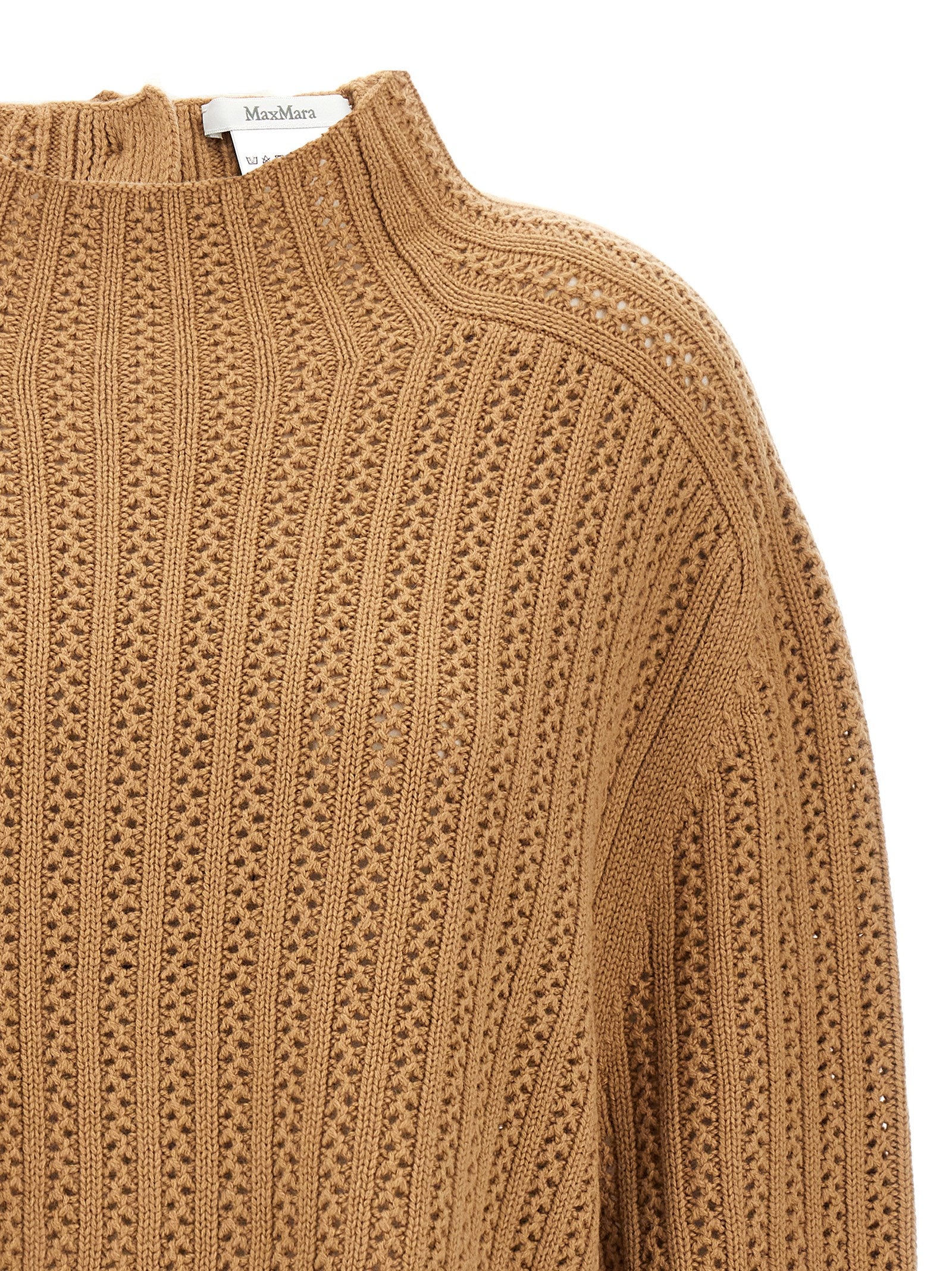 Cardigan by Max Mara for women in cashmere beige features a dramatic silhouette, showcasing a sophisticated and dramatic detail for a timeless, premium look.