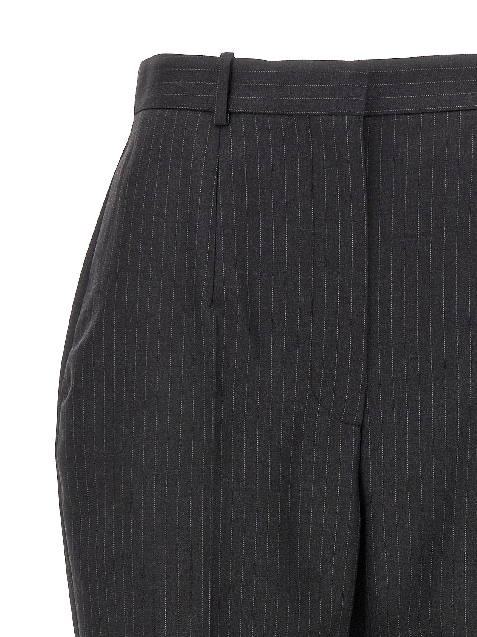 Trousers by Alexander McQueen for women in wool gray & pinstripe presents a perennial silhouette, meticulously tailored with a cut, long finish, and an elegant .