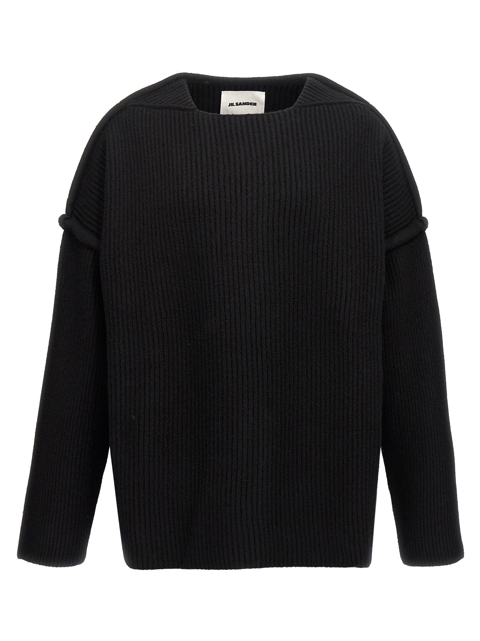 Cardigan by Jil Sander for men in wool black showcases a captivating silhouette, artfully detailed with a captivating and for a truly sophisticated captivating look.