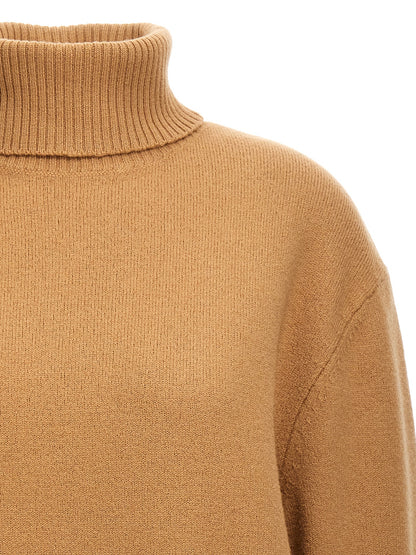 Cardigan by A.P.C. for women in virgin wool beige & print showcases a luxurious silhouette, meticulously detailed with a sophisticated and for a refined finish.