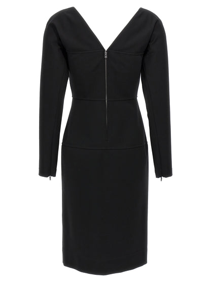 Dress by Fendi for women in stretch viscose black & signature features an magnificent silhouette, artfully detailed with a magnificent v-neck split neckline and that flows into an magnificent midi.