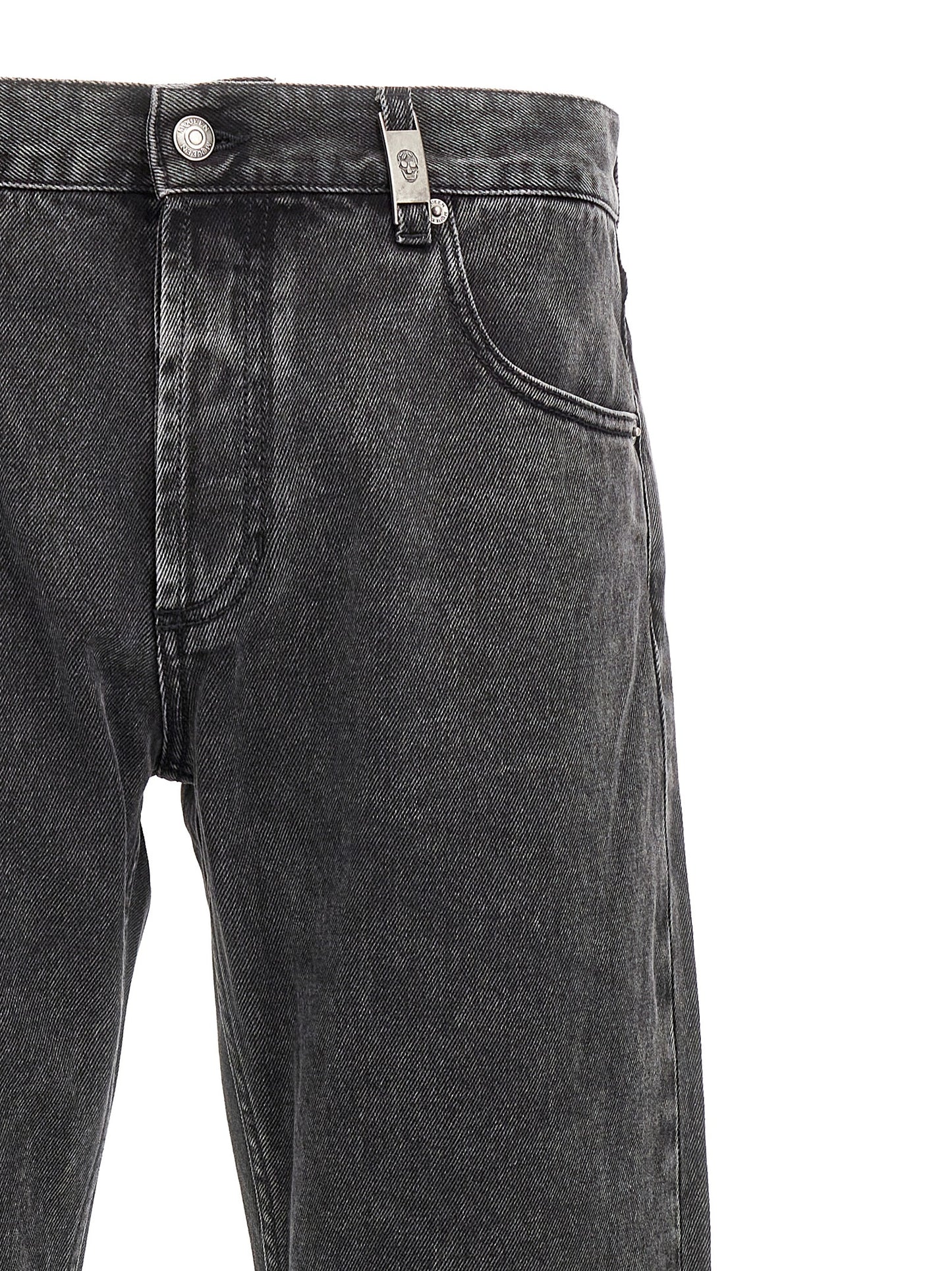 Jeans by Alexander McQueen for men in denim cotton black presents a refined pantology silhouette, artfully defined by a refined pantology straight-leg, long, and a sophisticated .