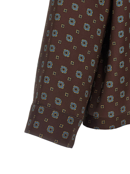 Blouse by Moschino for women in silk brown, patterned & print showcases a sublime silhouette, artfully detailed with a sublime and for a sophisticated, sublime finish.