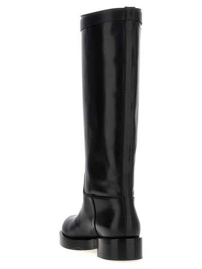 Over-The-Knee Boots by MACH & MACH for women in calfskin leather black showcases a ergonomic silhouette from the Women's Calfskin Leather Over-The-Knee Boots collection, featuring a ergonomic and a ergonomic .
