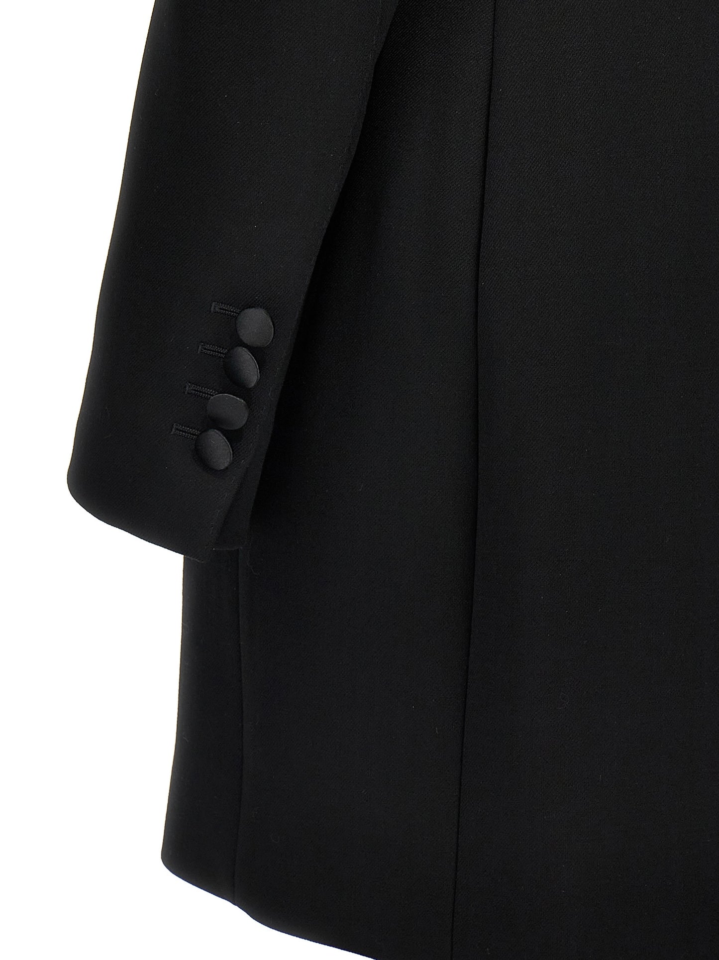 Blazer by Dolce & Gabbana for women in polyester silk & virgin wool black presents a distinguished silhouette, detailed with a distinguished and distinctive for a truly sophisticated finish.