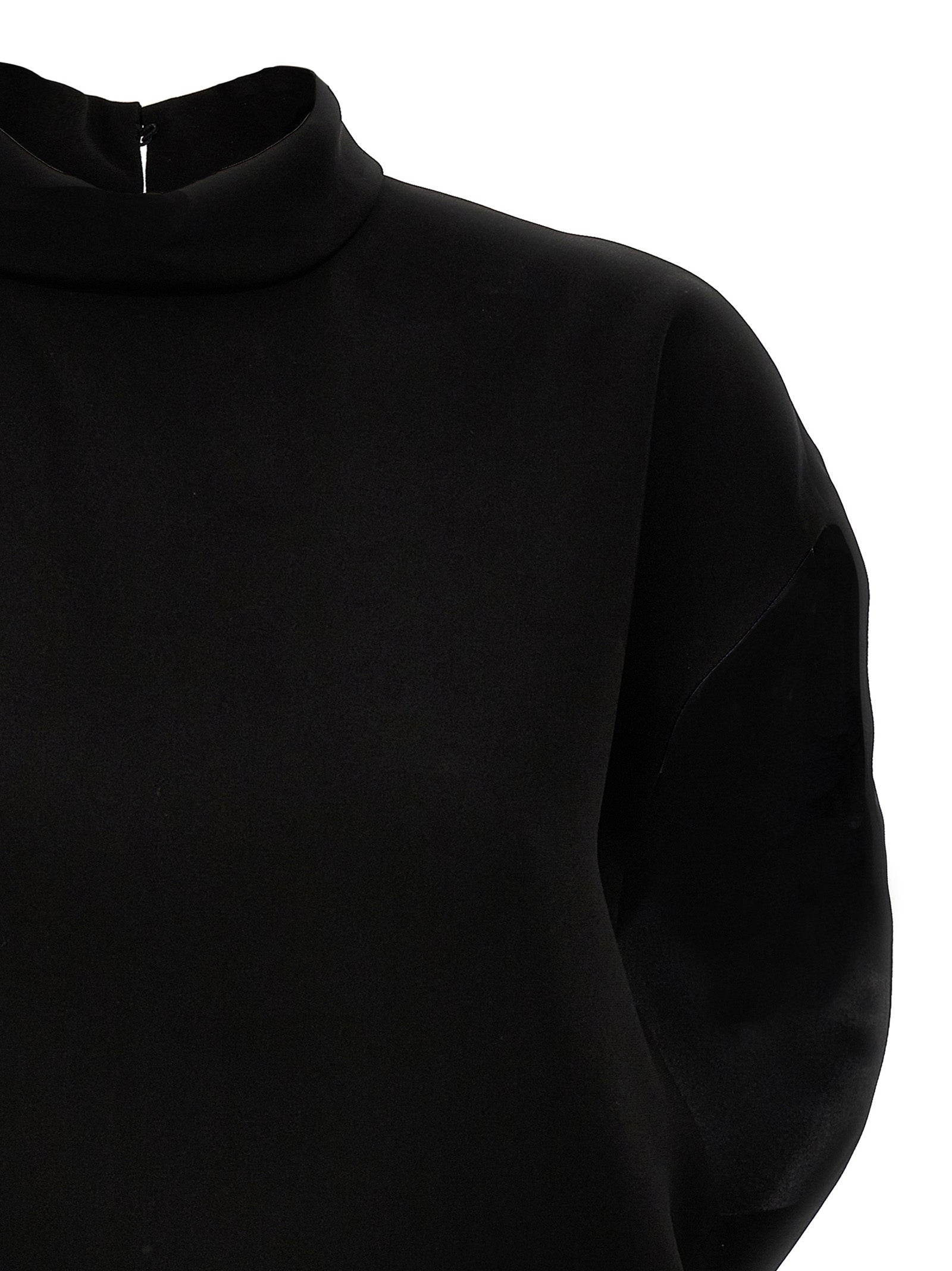 Dress by Max Mara for women in polyester black features an magnificent silhouette, artfully detailed with a magnificent and that flows into an magnificent short.