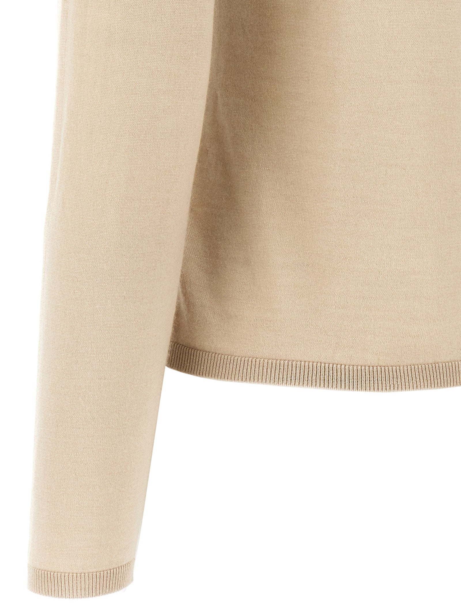 Cardigan by Max Mara for women in plush cashmere beige features an impeccable silhouette, showcasing a sophisticated and detail for a truly impeccable finish.