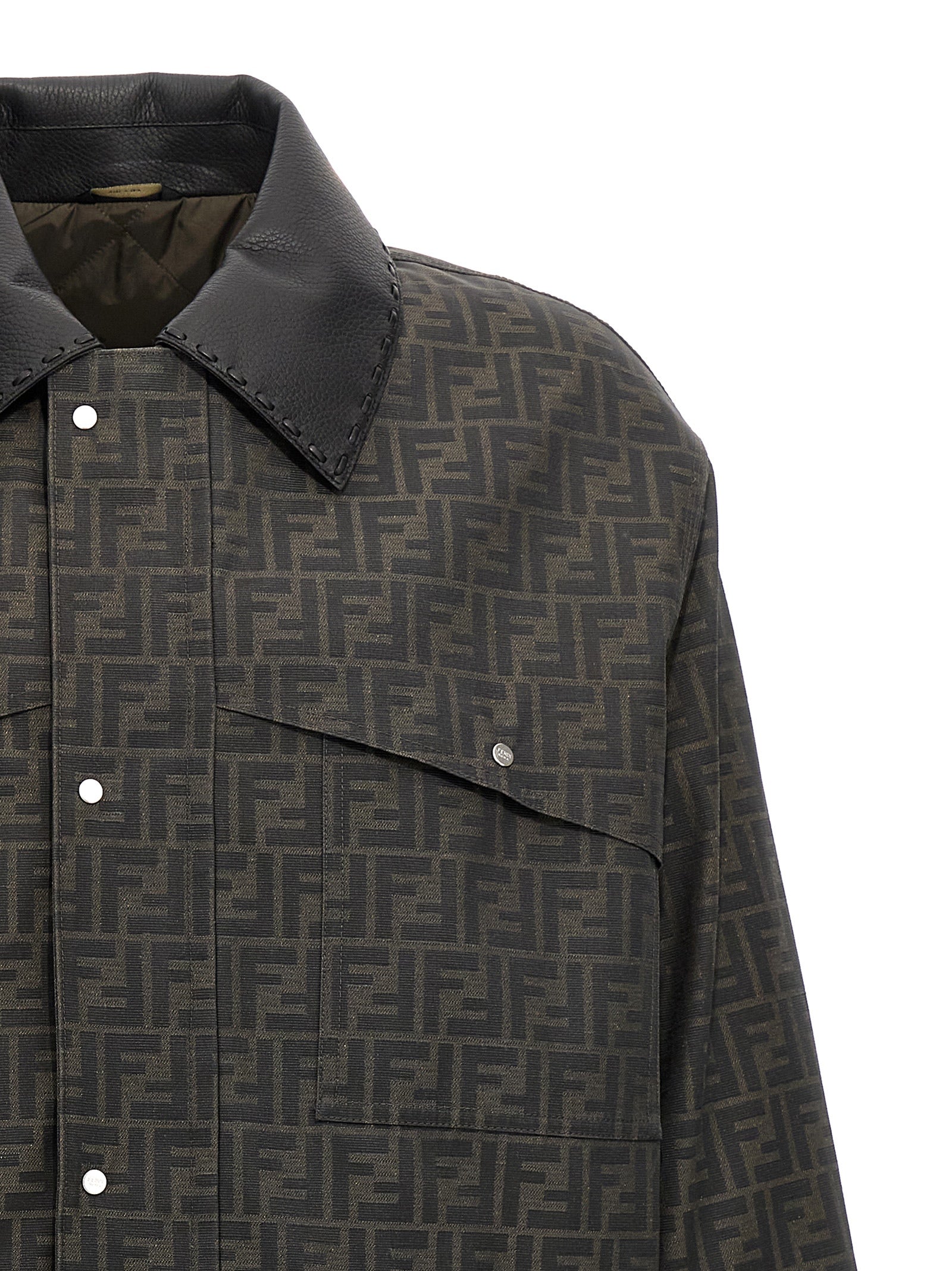 Overcoat by Fendi for men in polyester leather & cotton brown & jacquard features an voluminous silhouette, showcasing distinct pockets and a voluminous for a truly voluminous aesthetic.