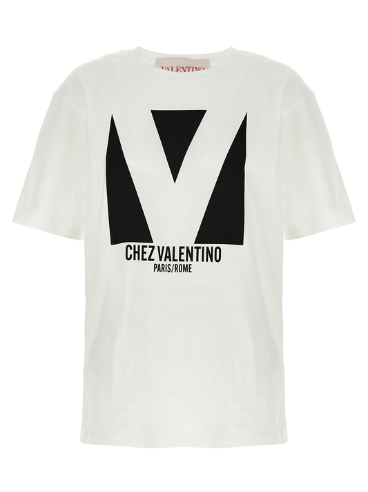 T-Shirt by Valentino Garavani for women in cotton white & print features a plush silhouette, showcasing a sophisticated and for a truly plush finish.