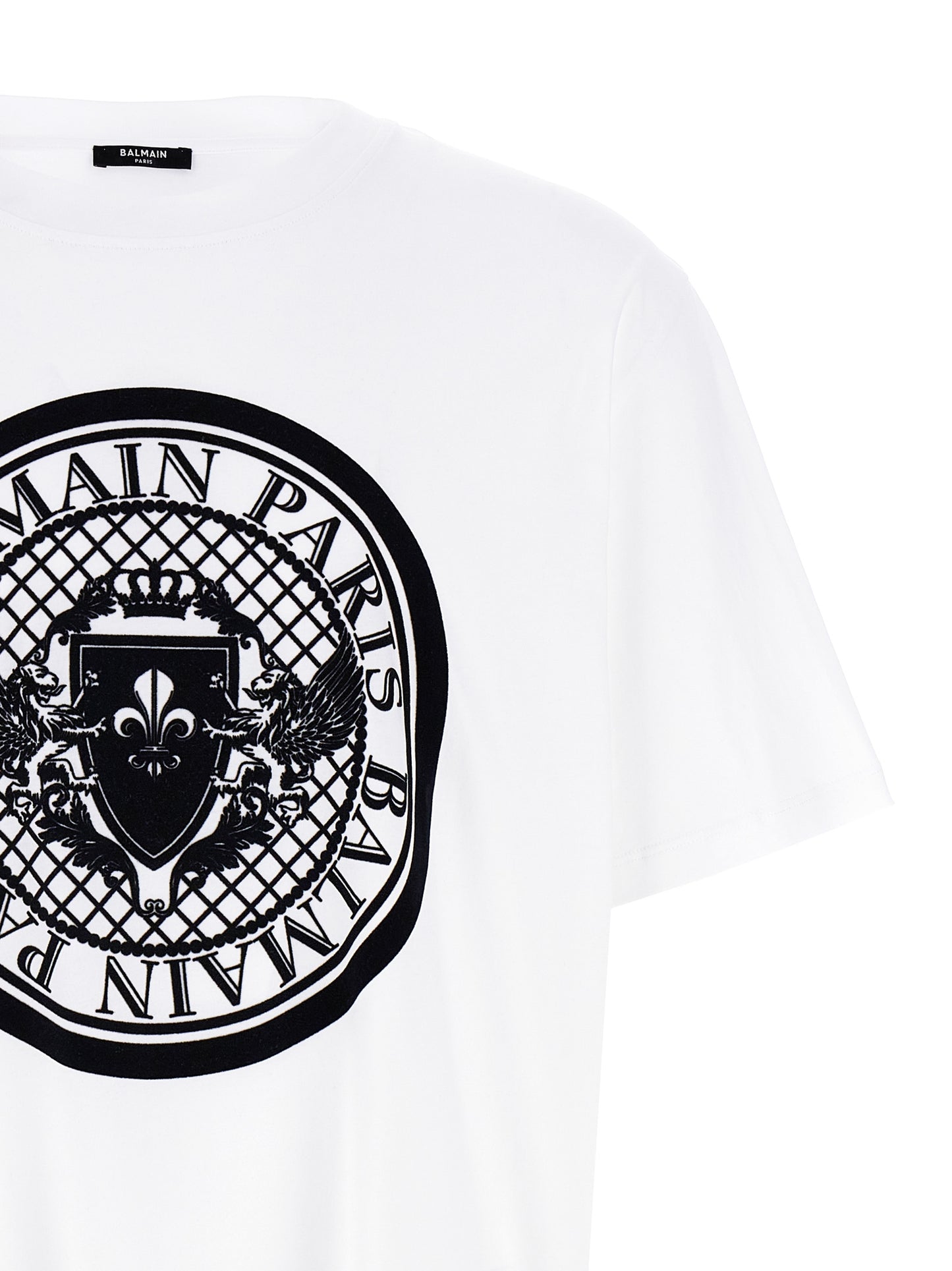 T-Shirt by Balmain for men in organic cotton velvet bicolour, black & white features an on trend silhouette, perfectly showcasing a on trend and crew neckline for an elevated aesthetic.