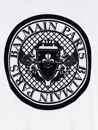 T-Shirt by Balmain for men in organic cotton velvet bicolour, black & white features a plush silhouette, showcasing a sophisticated and for a truly plush finish.