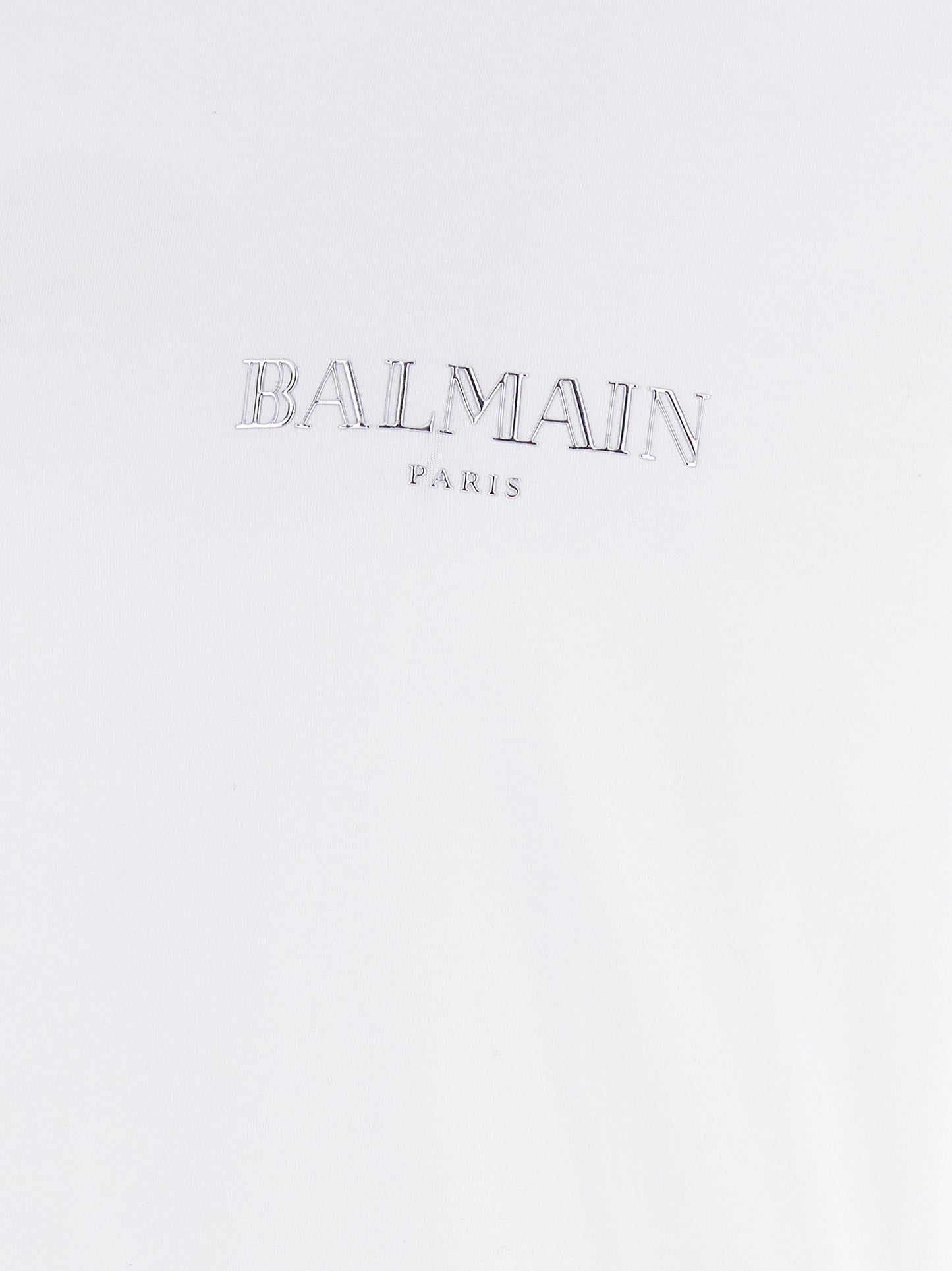 T-Shirt by Balmain for men in organic cotton white showcases a fashionable silhouette, elegantly detailed with a fashionable and for a sophisticated, high-fashion look.