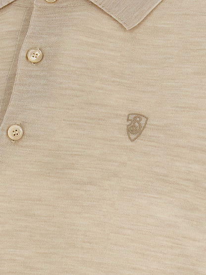 Polo Shirt by Burberry for men in wool beige showcases a enviable silhouette, featuring a refined and for a enviable finish.
