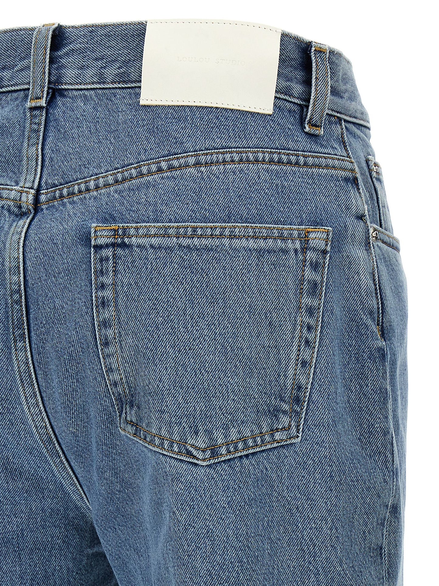 Jeans by Loulou De Saison for women in organic denim cotton & leather light-blue features an sophisticated high rise and straight-leg with a precise long, creating a sophisticated and sophisticated silhouette.