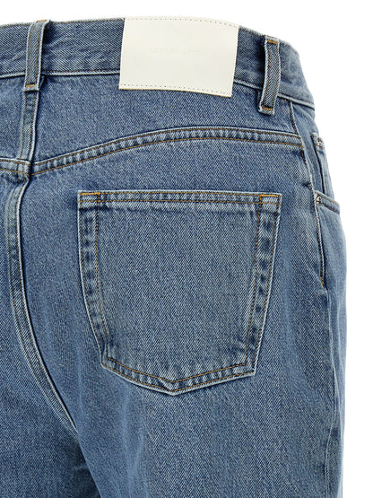 Jeans by Loulou De Saison for women in organic denim cotton & leather light-blue features an sophisticated high rise and straight-leg with a precise long, creating a sophisticated and sophisticated silhouette.