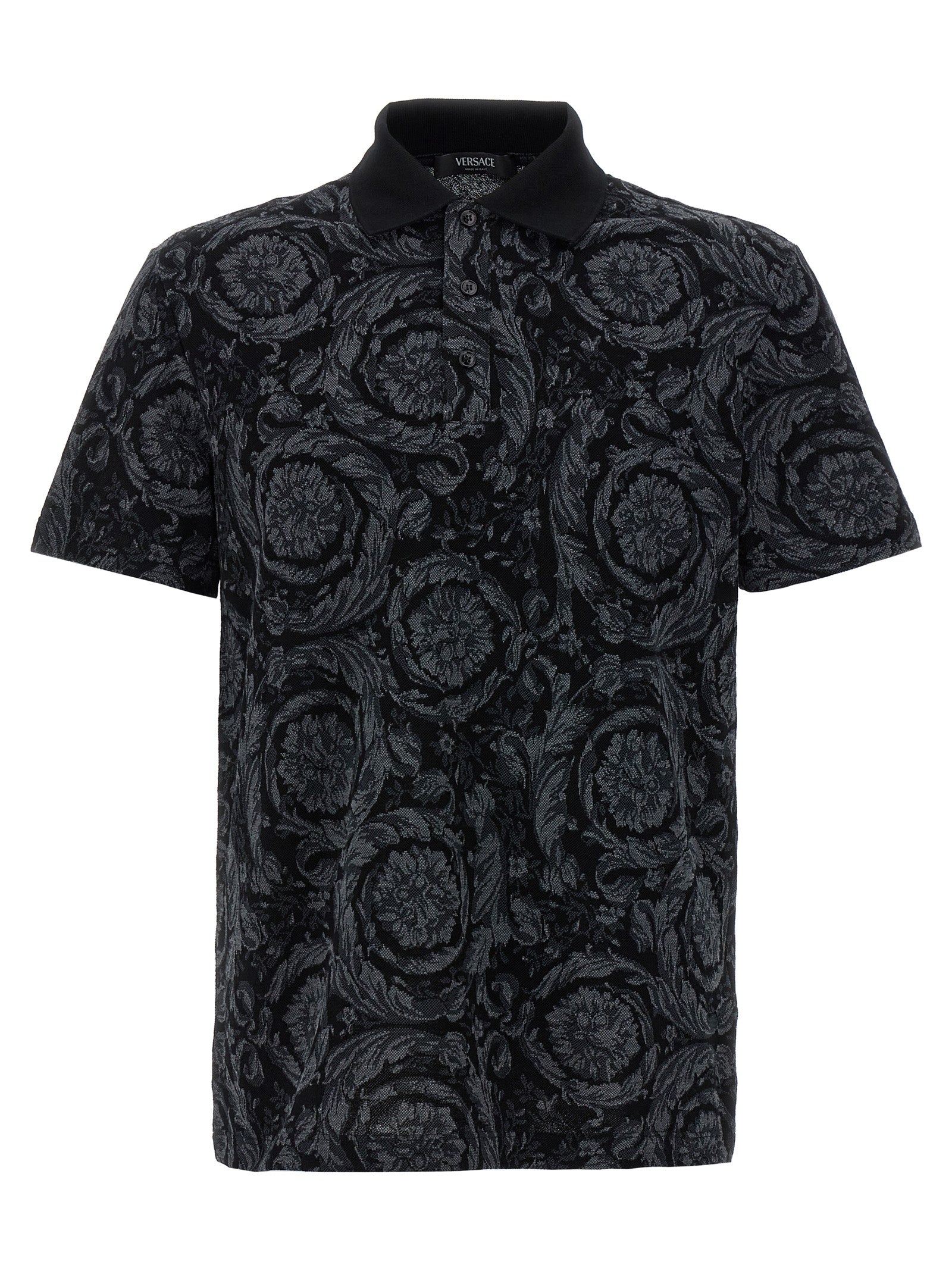 Polo Shirt by Versace for men in cotton gray & jacquard showcases a enviable silhouette, featuring a refined and short-sleeve for a enviable finish.