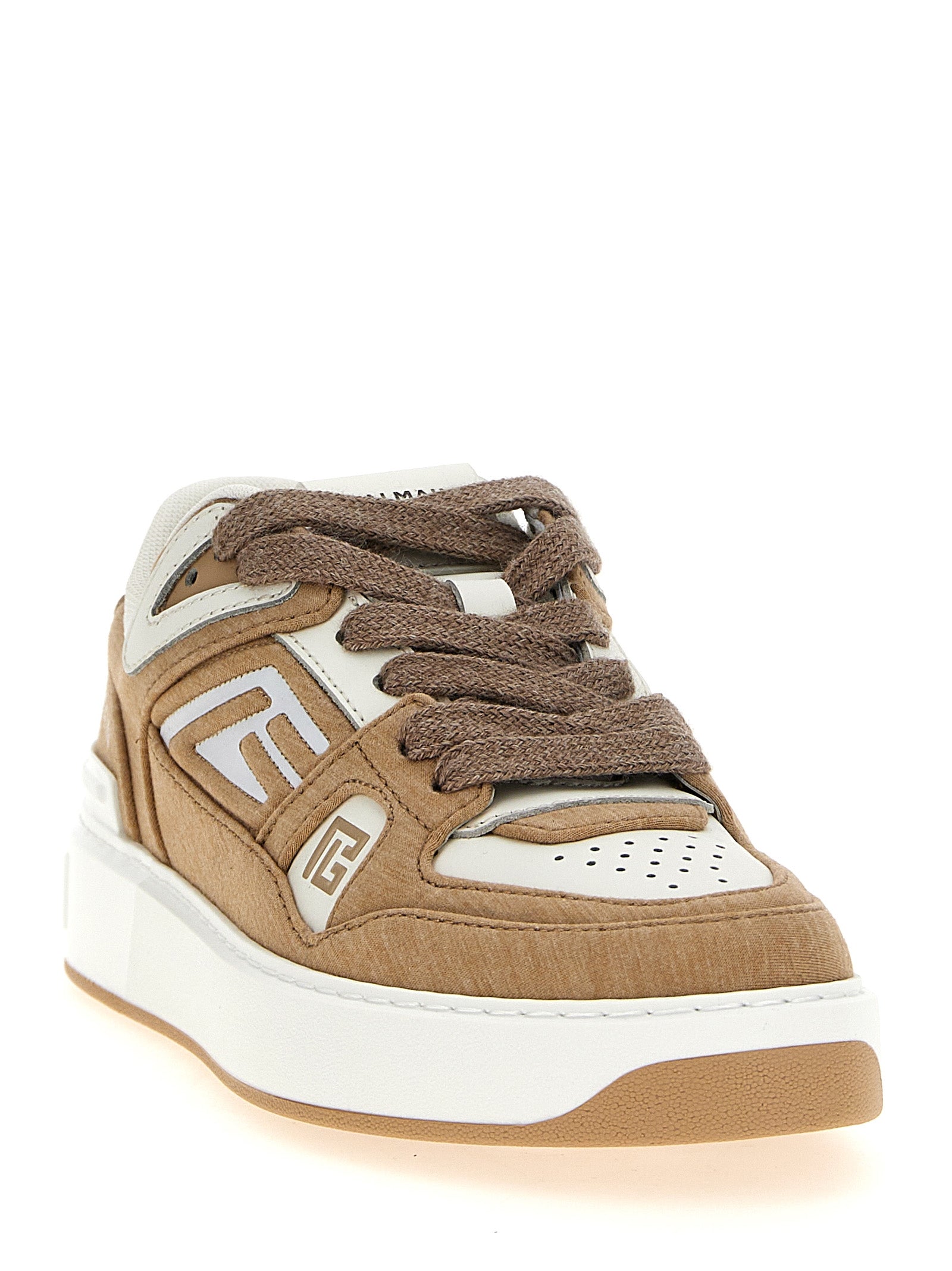 Sneakers by Balmain for women in polyester polyurethane & calf leather beige features an fashionable silhouette, showcasing the premium Women's Low Top Polyester Polyurethane & Calf Leather Sneakers in a fashionable low-top style that offers a fashionable finish for refined style.