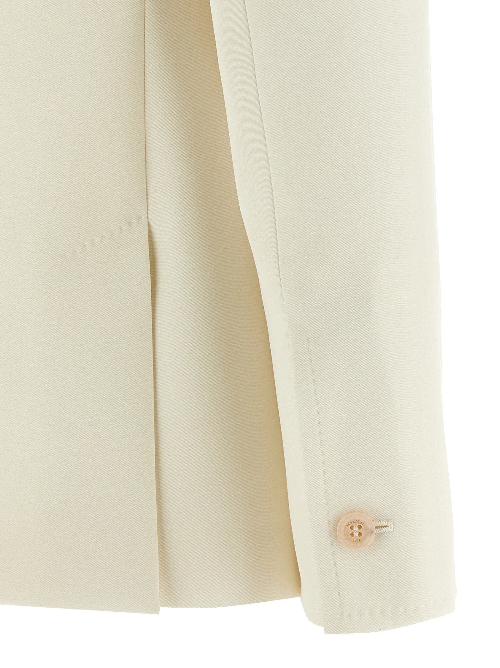 Blazer by Max Mara for women in virgin wool white features an crisp silhouette with sophisticated and a crisp for a truly crisp finish.
