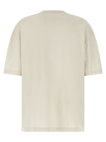 T-Shirt by Maison Margiela for men in cotton beige & print showcases a unassuming silhouette, artfully detailed with a refined and unassuming for a sophisticated, contemporary look.