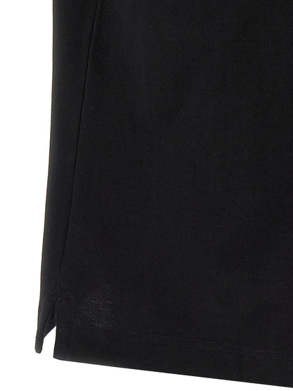 T-Shirt by Alexander McQueen for men in cotton bicolour, black, white & print showcases a chic silhouette, artfully detailed with a chic and for a chic finish.