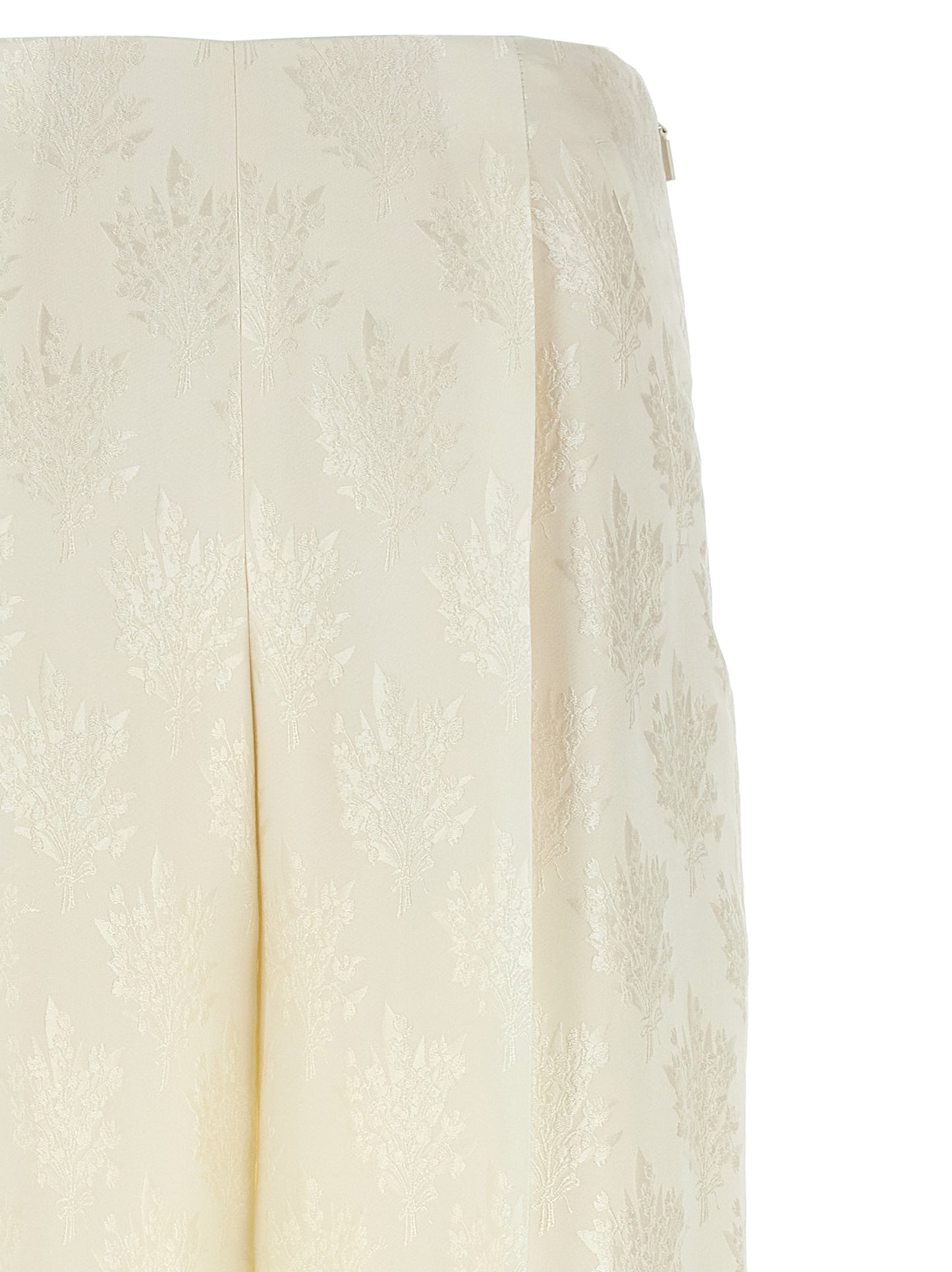 Casual Pants by Fendi for women in silk & viscose white, patterned, floral & jacquard presents a tailored silhouette, showcasing a tailored straight-leg and long cut with a refined for a truly tailored aesthetic.