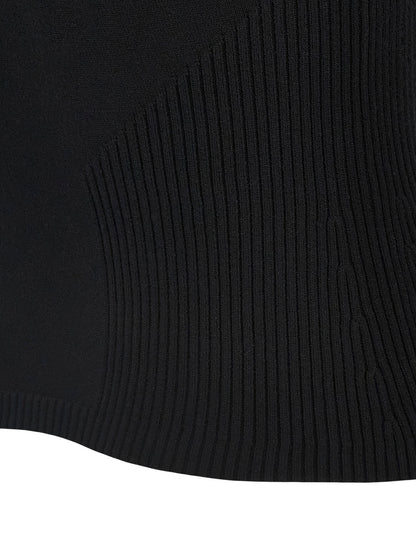 Tank Top by Marine Serre for women in polyamide & viscose black showcases a sumptuous silhouette, artfully detailed with a sumptuous and for a truly sumptuous finish.