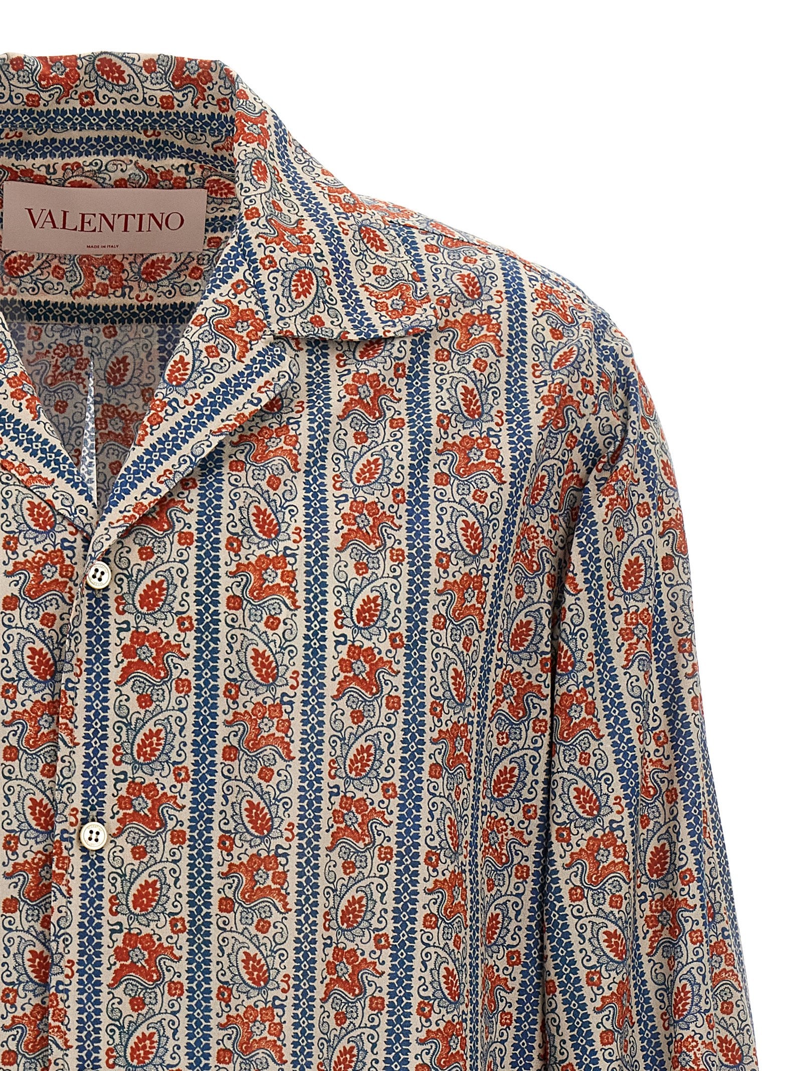 Shirt by Valentino Garavani for men in cotton multicolor & print features an architectural silhouette with a refined and elegant v-neck neckline for a architectural look.