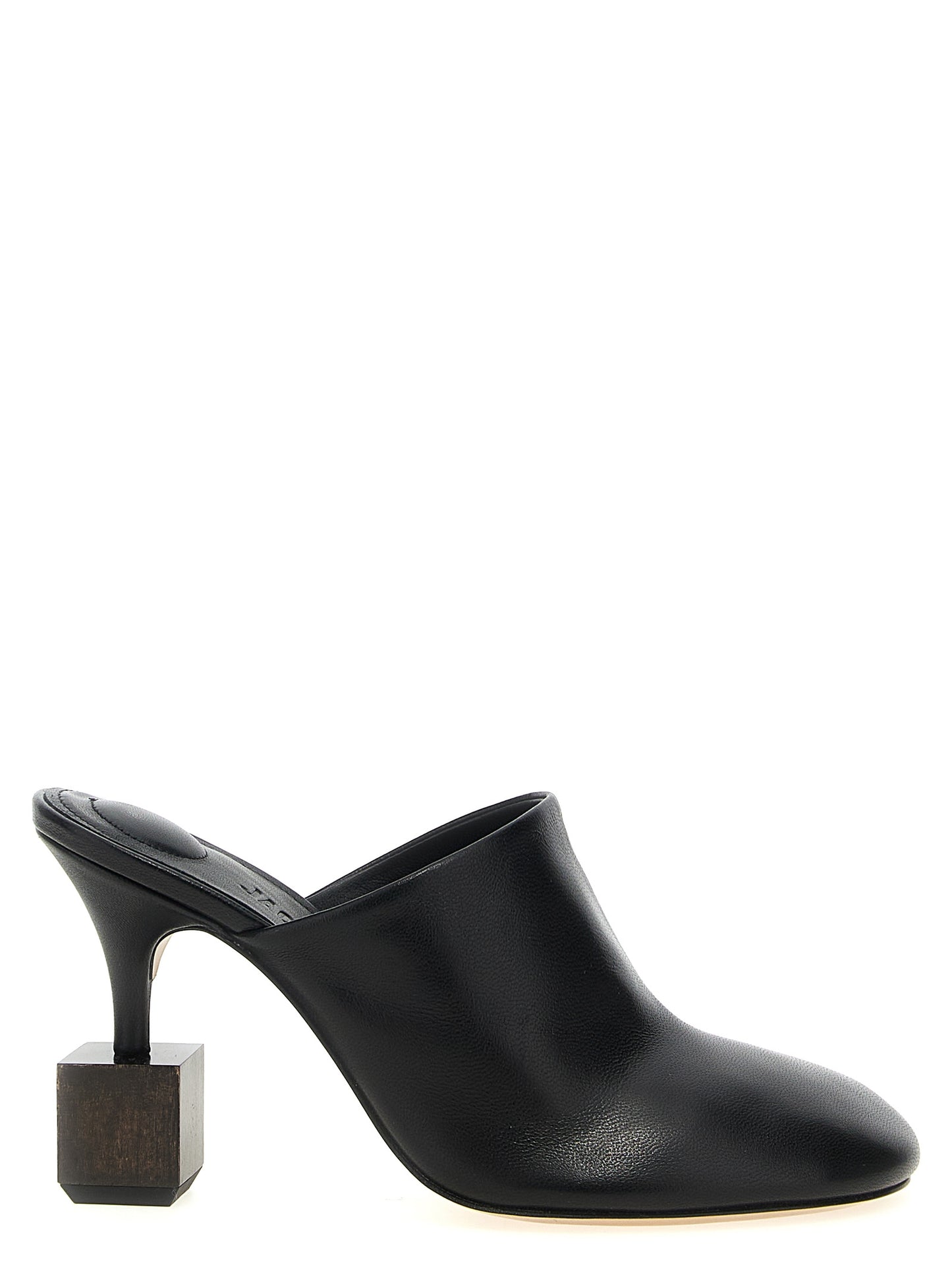 High-Heel Mules Pumps Heels by Jacquemus for women in lamb leather black features an captivating silhouette, showcasing the elegant Bisou Women's Lamb Leather High-Heel Mules Pumps Heels design with a high-heel and a sophisticated .