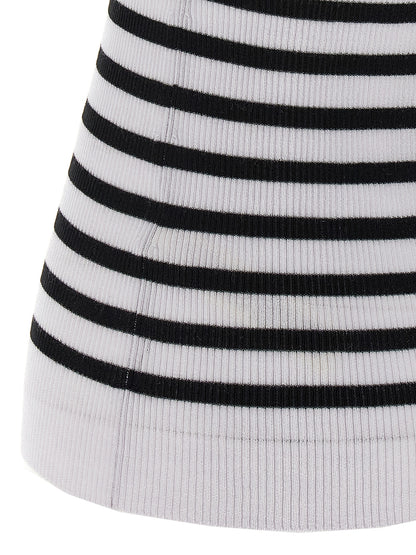T-Shirt by Khaite for women in merino wool nylon & polyurethane bicolour, black & white features an on trend silhouette, perfectly showcasing a on trend and for an elevated aesthetic.