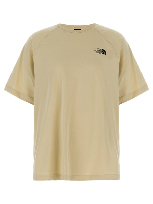 T-Shirt by The North Face for men in cotton beige & print showcases a chic silhouette, artfully detailed with a chic and for a chic finish.