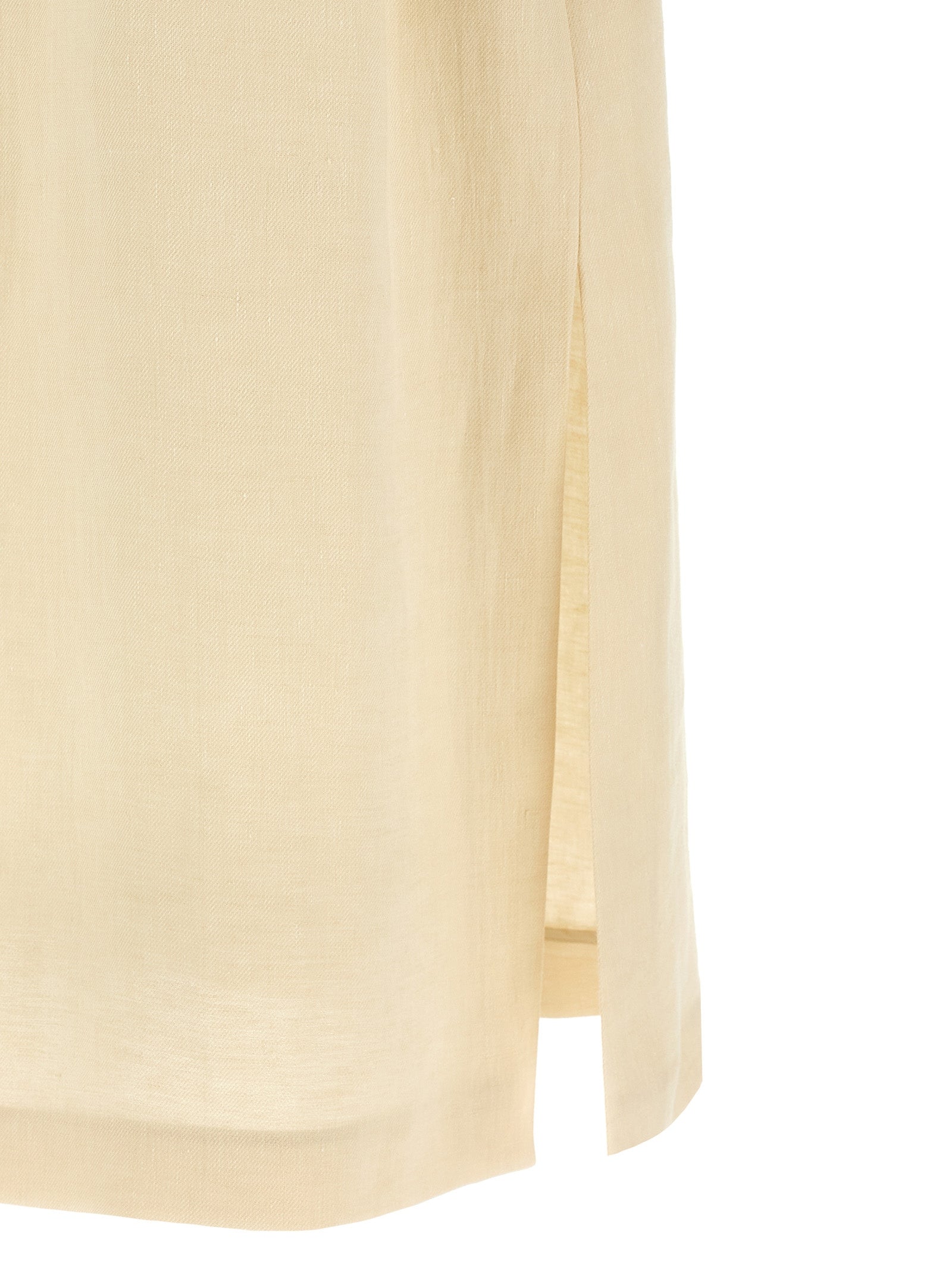 Trench Coat by Max Mara for women in linen flax beige showcases a contemporary silhouette, detailed with a contemporary and distinctive for a truly contemporary finish.