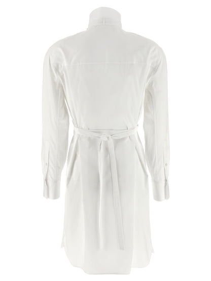 Dress by Alexander McQueen for women in organic cotton white features an magnificent silhouette, artfully detailed with a magnificent and that flows into an magnificent midi.